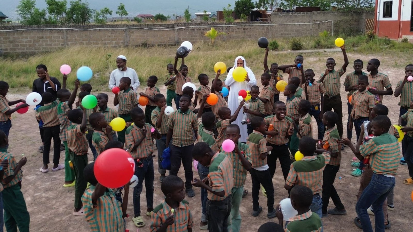 كفالة الأيتام 🤝